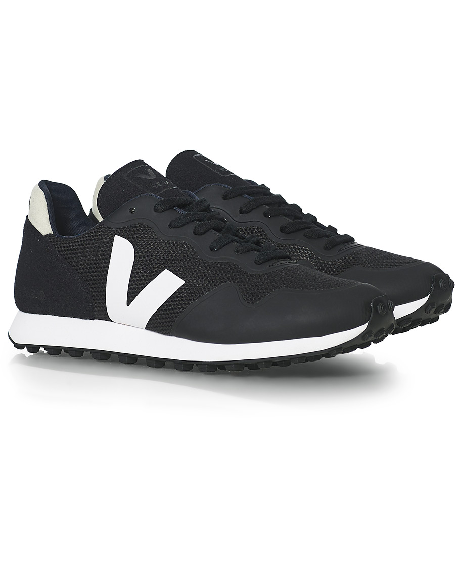 Herren | Veja SDU Vegan Running Sneaker Black/White | Veja | SDU Vegan Running Sneaker Black/White