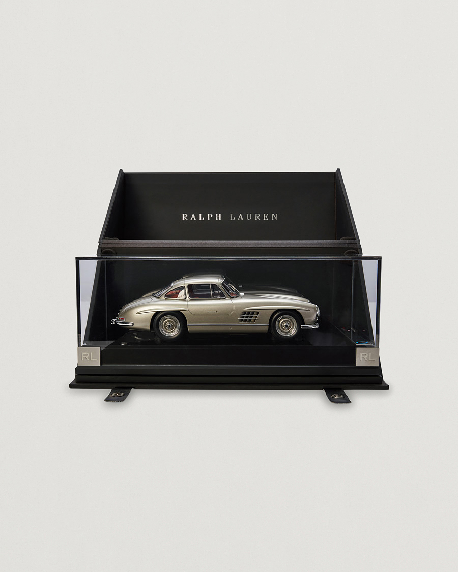 Herren | Geschenkideen für Weihnachten | Ralph Lauren Home | 1955 Mercedes Gullwing Coupe Model Car Silver