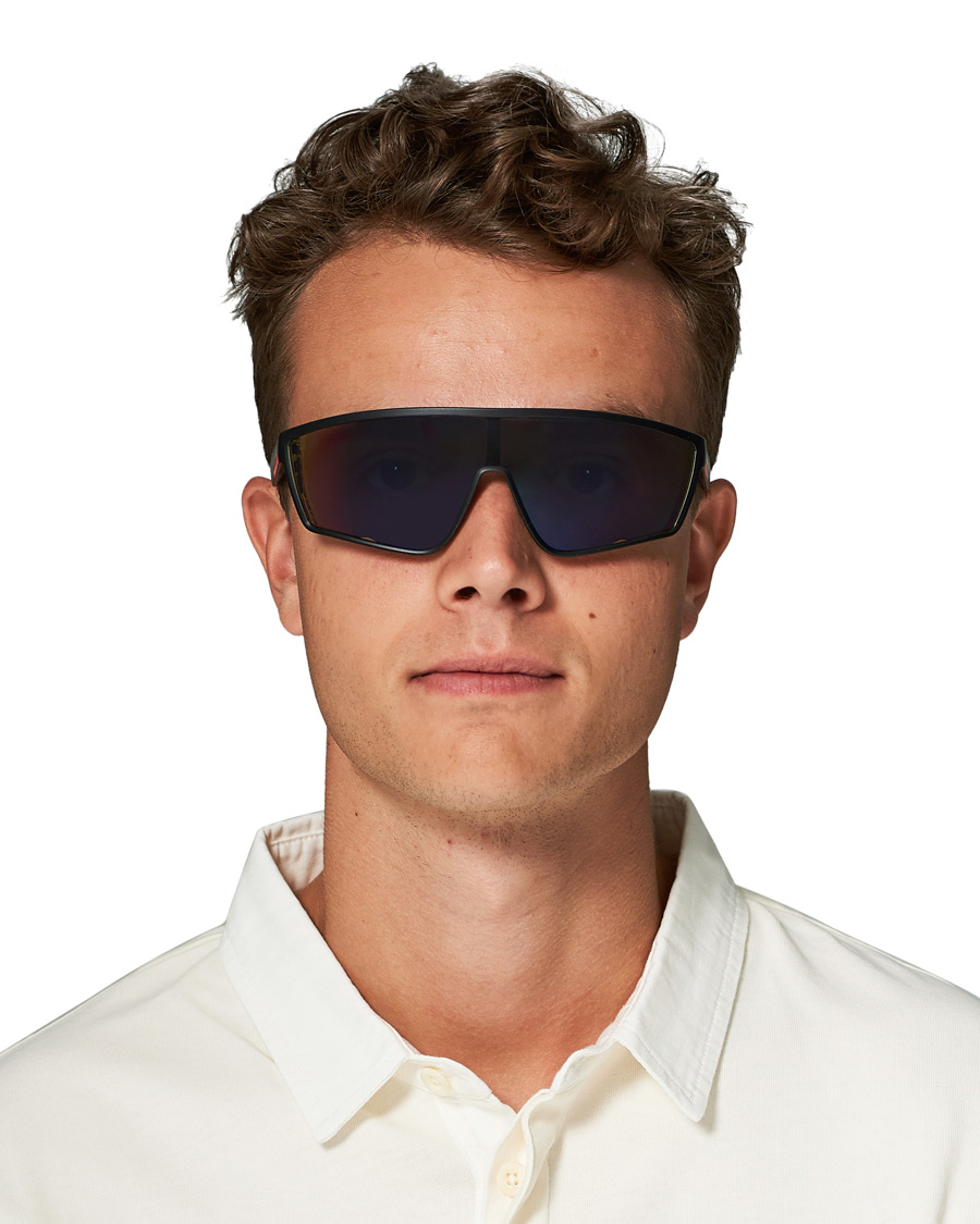 Herren | Prada Linea Rossa 0PS 09US Active Sunglasses Black/Mirage | Prada Linea Rossa | 0PS 09US Active Sunglasses Black/Mirage