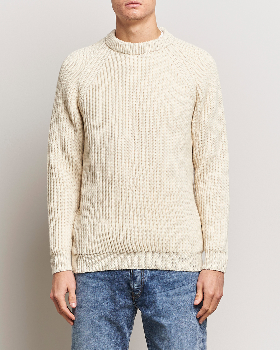 Herren | Pullover | Gloverall | Fisherman Rib Chunky Wool Crew Ecru