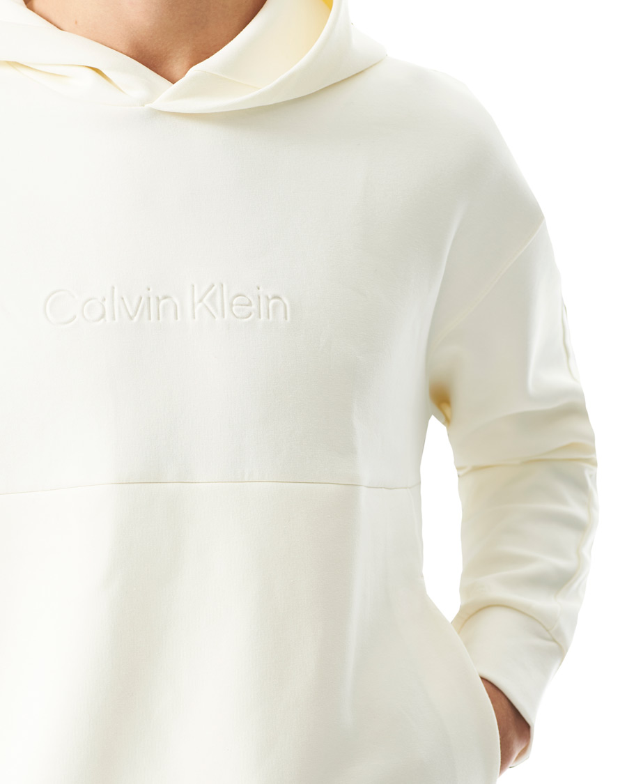 Herren | Pullover | Calvin Klein | Comfort Debossed Logo Hoodie White