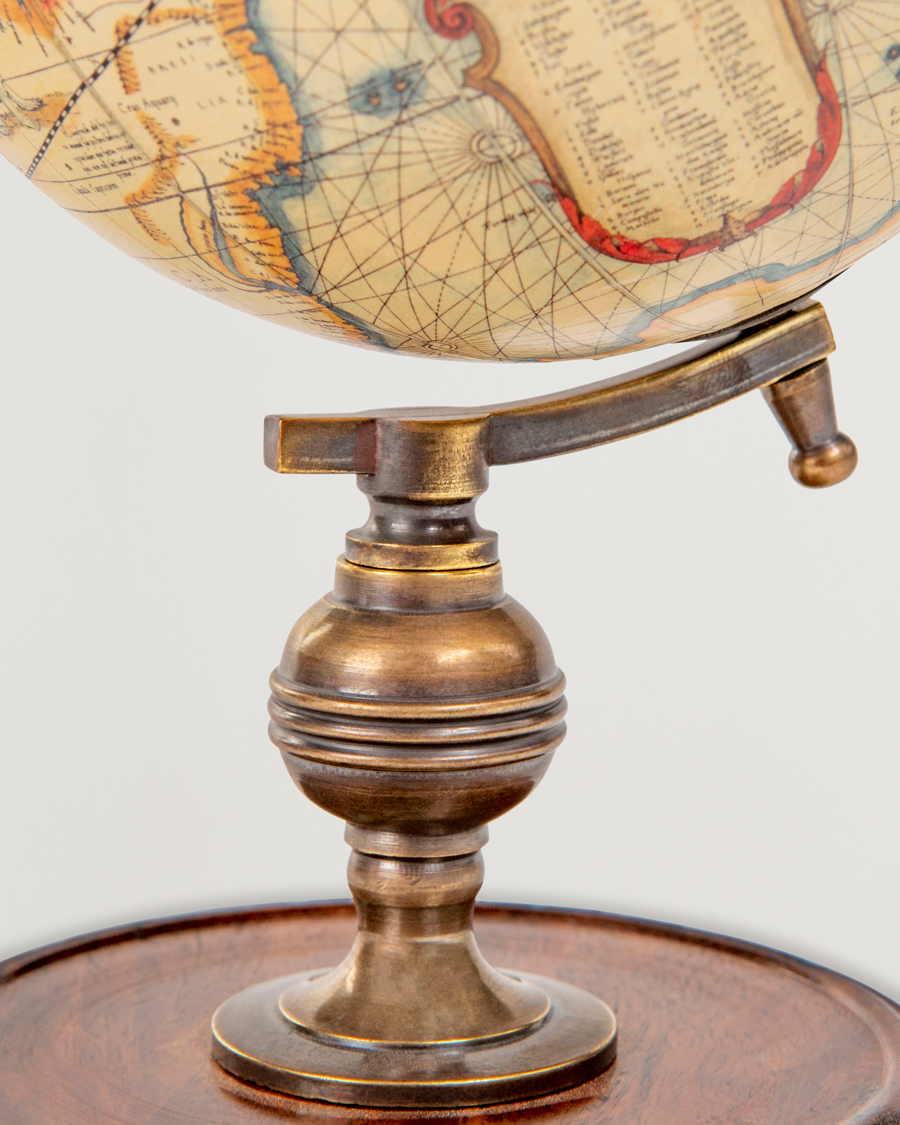Herren | Dekoration | Authentic Models | Student Globe