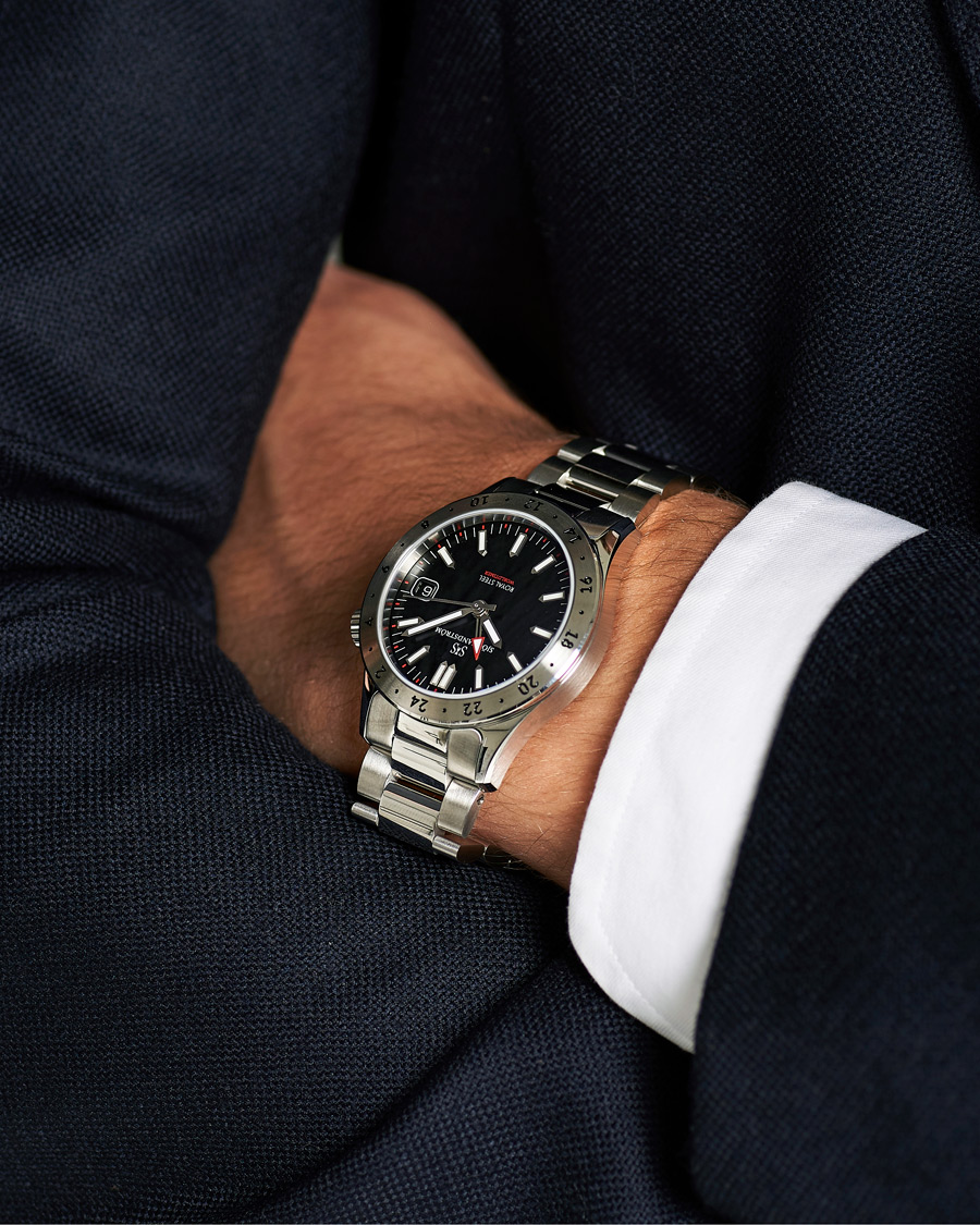 Herren |  | Sjöö Sandström | Royal Steel Worldtimer 36mm Black with Steel