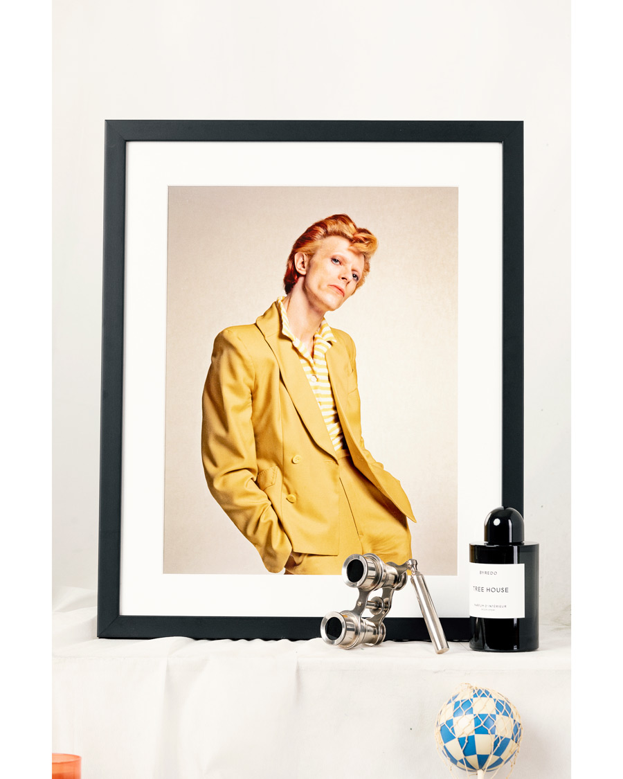 Herren | | Sonic Editions | Framed David Bowie In Yellow Suit