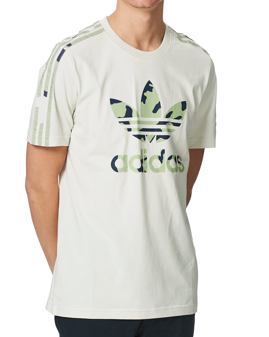 Herren | T-Shirts | adidas Originals | Camo Infill Tee White