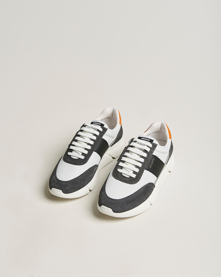 Herren | Wildlederschuhe | Axel Arigato | Genesis Vintage Runner Sneaker Light Grey/Black/Orange