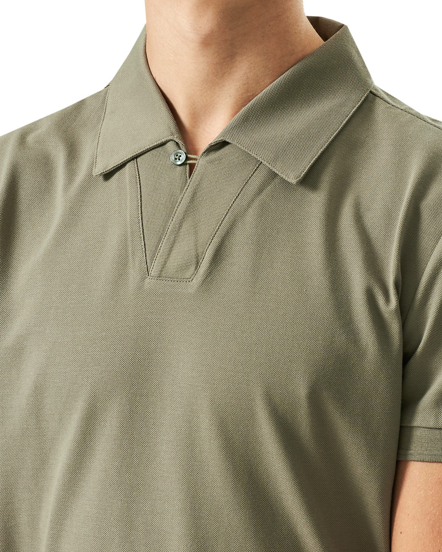 Herren | Poloshirts | Tiger of Sweden | Aderico Polo Light Khaki
