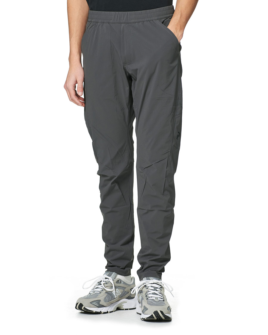 Herren | Hosen | Peak Performance | Tech Light Wowen Pant Motion Grey