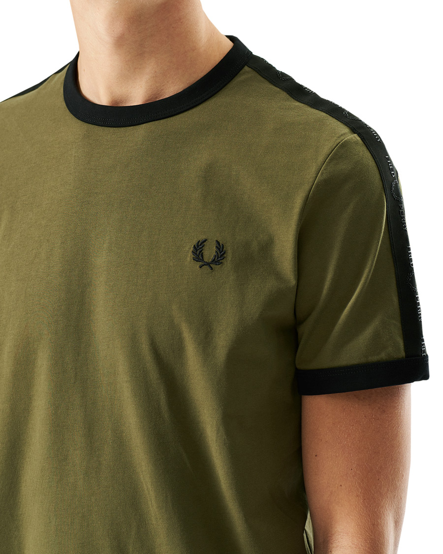 Herren | T-Shirts | Fred Perry | Tonal Tape Ringer T-shirt Military Green