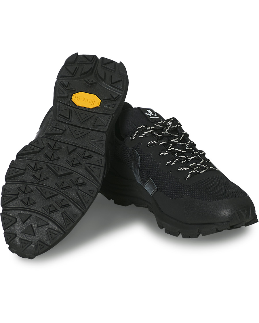 Herren | Veja VEJA X Sea Shepherd Dekkan Vibram Running Sneaker Black | Veja | X Sea Shepherd Dekkan Vibram Running Sneaker Black
