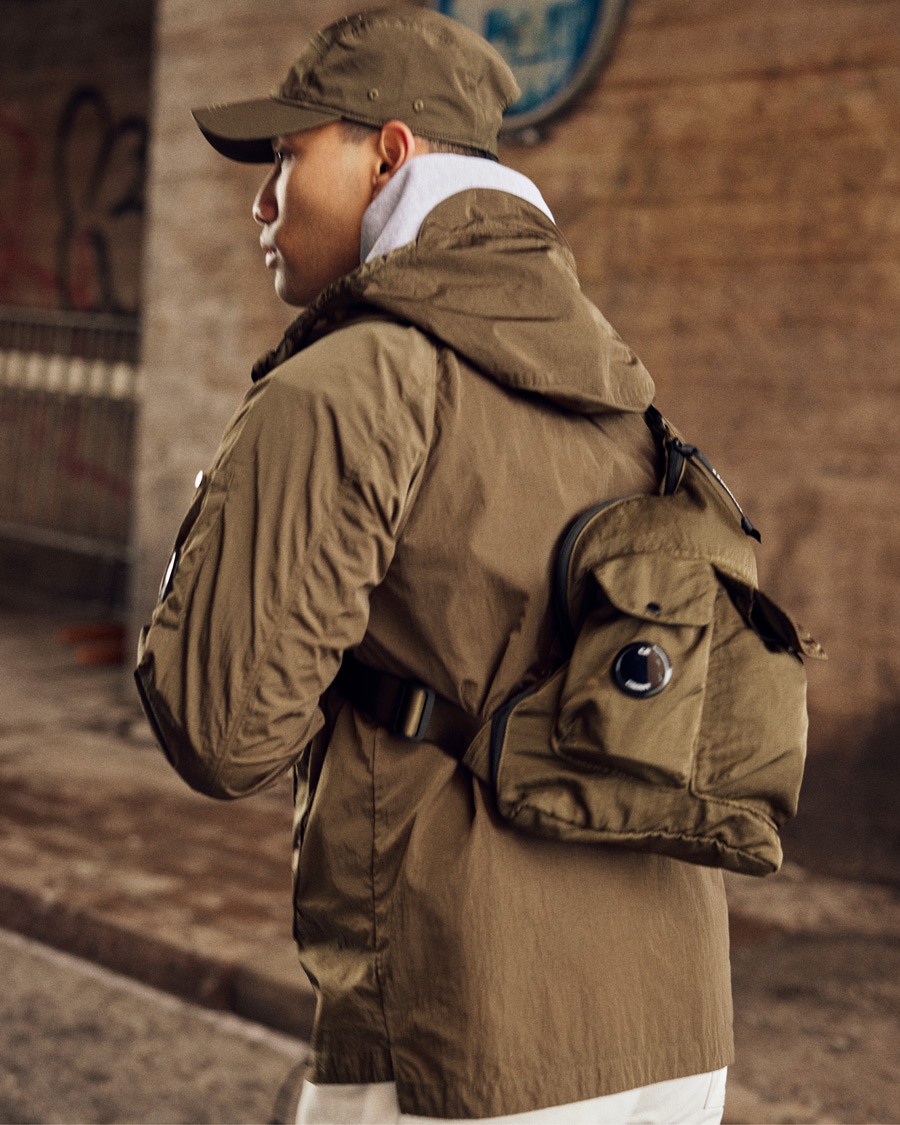 Herren | C.P. Company Nylon B Shoulder Bag Olive | C.P. Company | Nylon B Shoulder Bag Olive