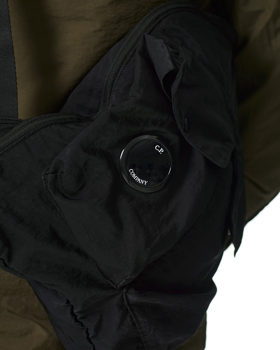 Herren | C.P. Company Nylon B Shoulder Bag Black | C.P. Company | Nylon B Shoulder Bag Black