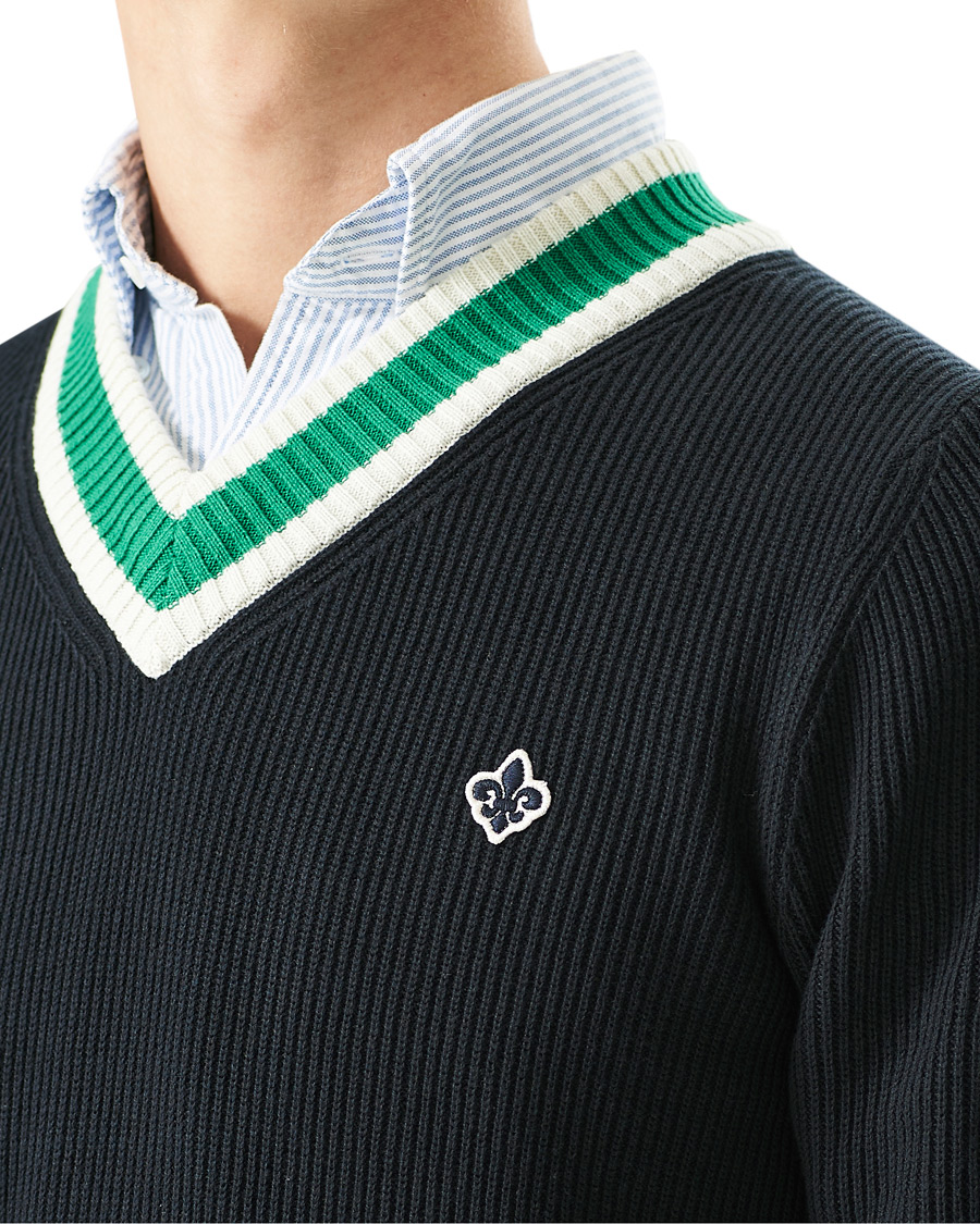 Herren | Pullover | Morris | Willoughby V-Neck Cricket Sweater Navy