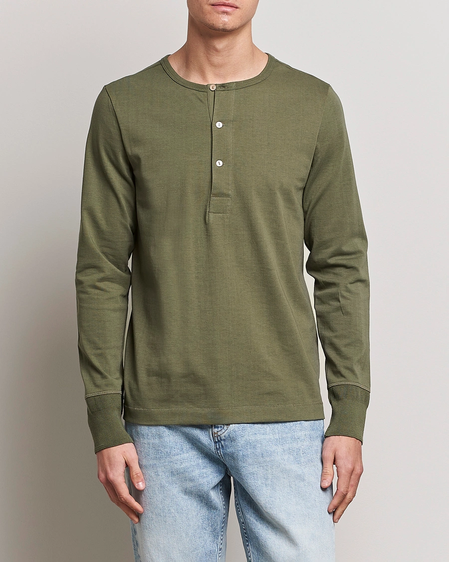 Herren | T-Shirts | Merz b. Schwanen | Classic Organic Cotton Henley Sweater Army
