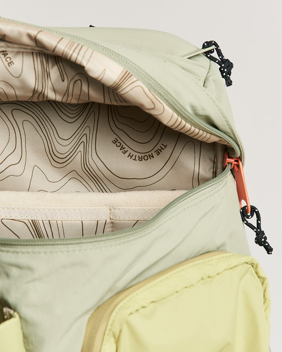 Herren | The North Face Heritage Mountain Day Pack Tea Green | The North Face | Heritage Mountain Day Pack Tea Green