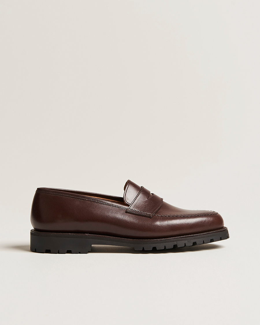 Herren | Crockett & Jones x Tärnsjö Garveri Boston Vibram Cleated Sole Dk Brown Calf | Crockett & Jones x Tärnsjö Garveri | Boston Vibram Cleated Sole Dk Brown Calf