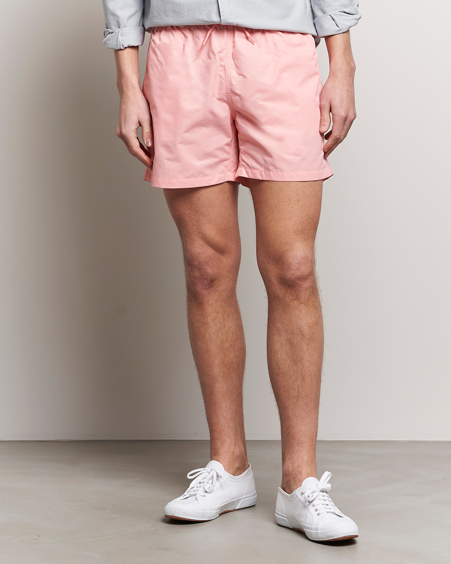 Herren | Badehosen | Colorful Standard | Classic Organic Swim Shorts Bright Coral