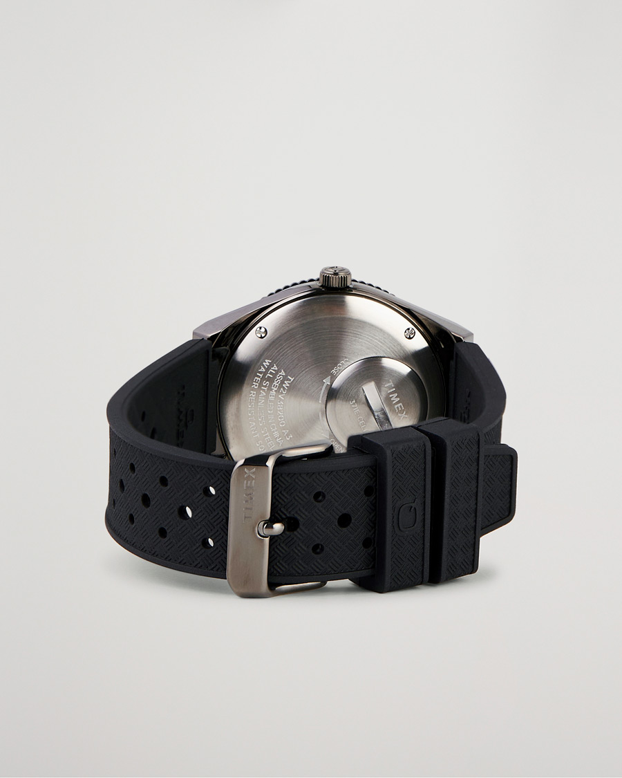 Herren | Timex Q Diver GMT 38mm Rubber Strap Black/Grey | Timex | Q Diver GMT 38mm Rubber Strap Black/Grey