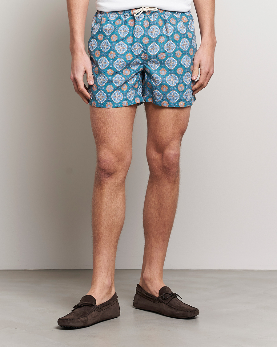 Herren | Badehosen | Ripa Ripa | Maestrale Printed Swimshorts Green/Blue