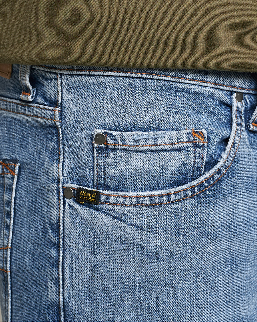Herren | Jeans | Tiger of Sweden | Pistolero Stretch Cotton Jeans Meduim Blue