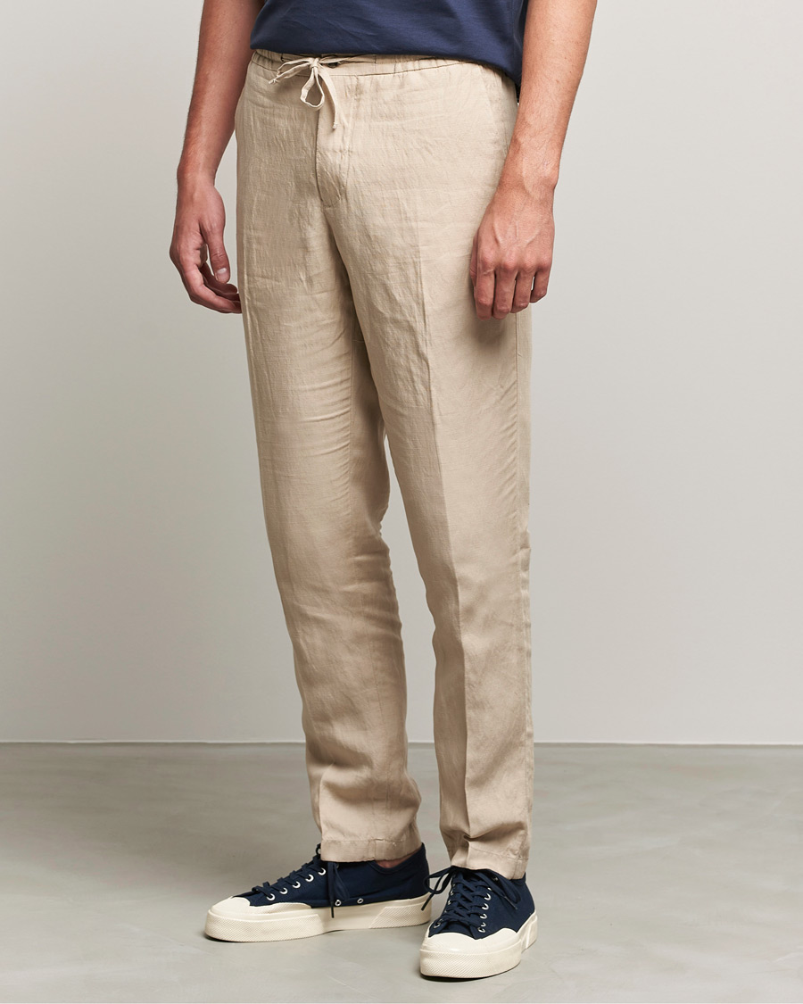 Herren | Hosen | J.Lindeberg | Sasha Drape Linen Drawstring Trousers Safari Beige