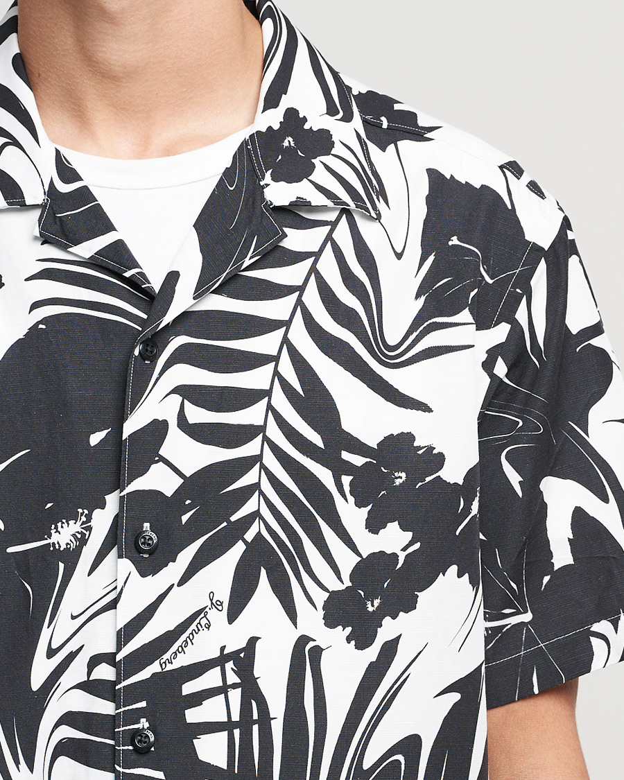 Herren | Hemden | J.Lindeberg | Elio Hibiscus Print Short Sleeve Shirt White/Black