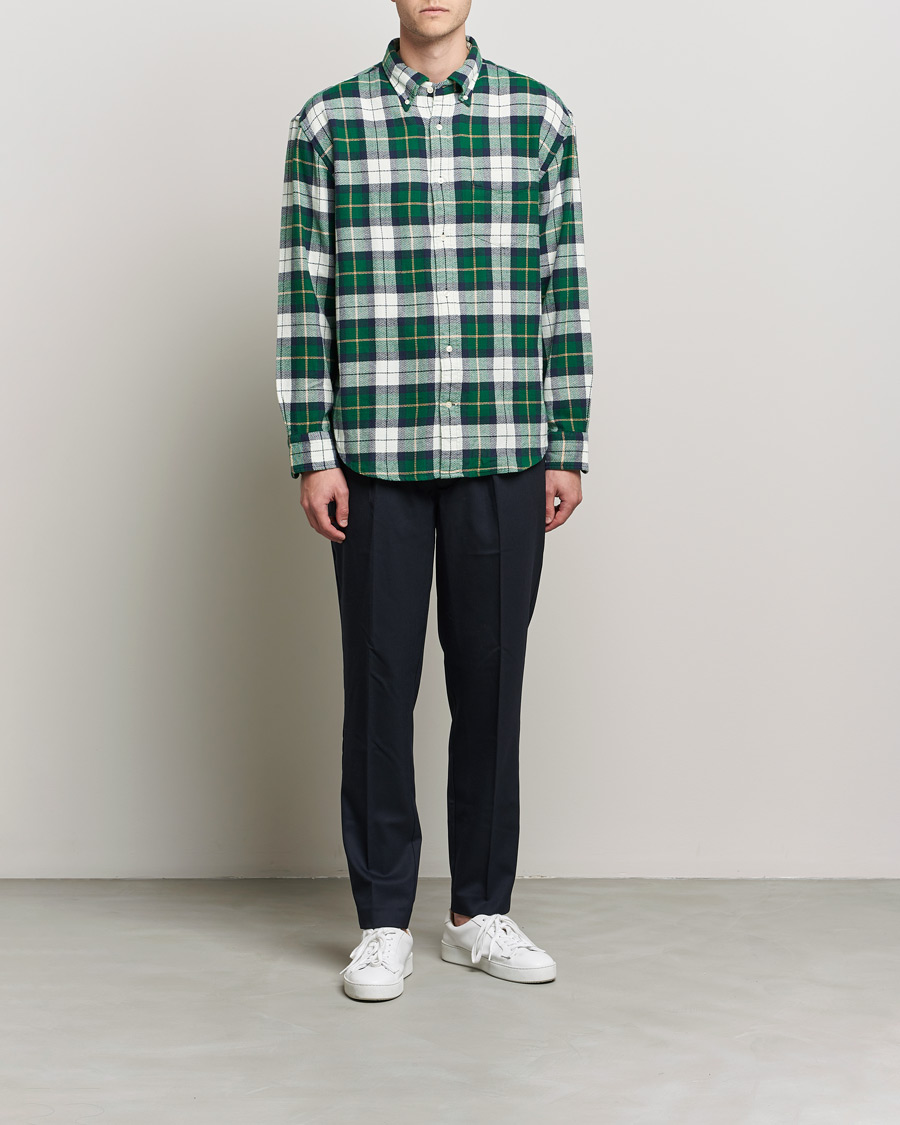 Herren | Hemden | GANT | Relaxed Textured Checked Shirt Forest Green