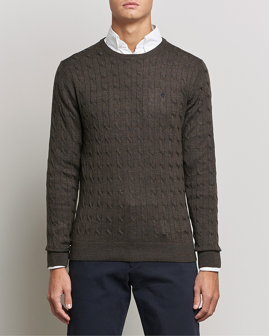 Men | Crew Neck Jumpers | Morris | Merino Cable Crew Neck Dark Brown