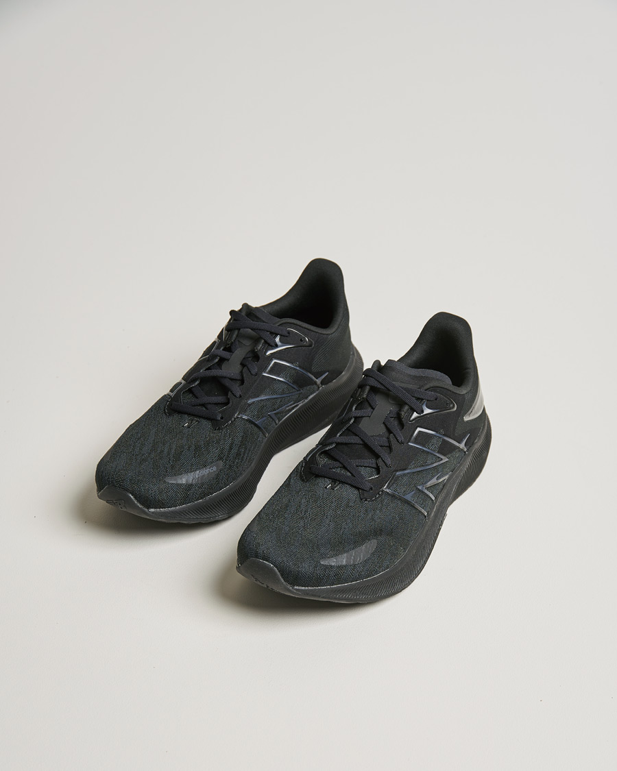 Herren | Schwarze Sneakers | New Balance Running | FuelCell Propel v3 Black