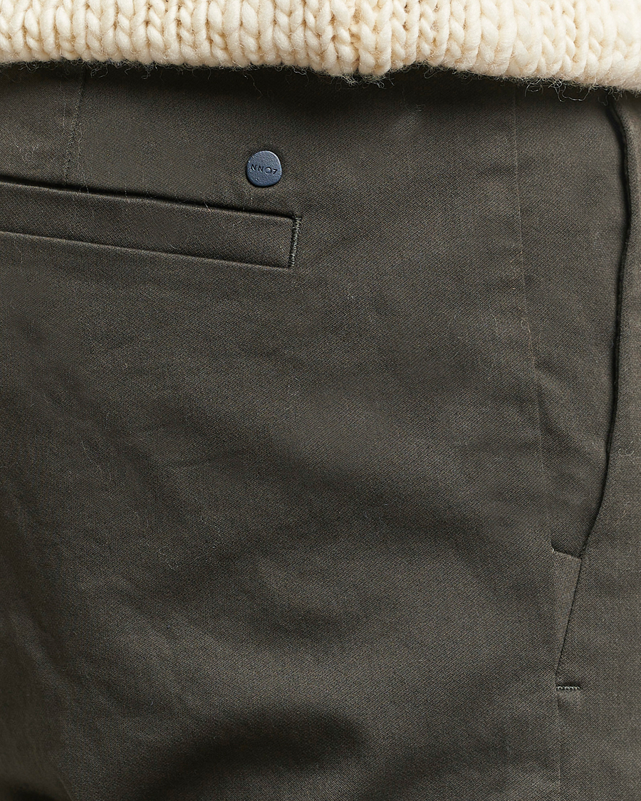 Herren | Hosen | NN07 | Theo Regular Fit Stretch Chinos Dark Army