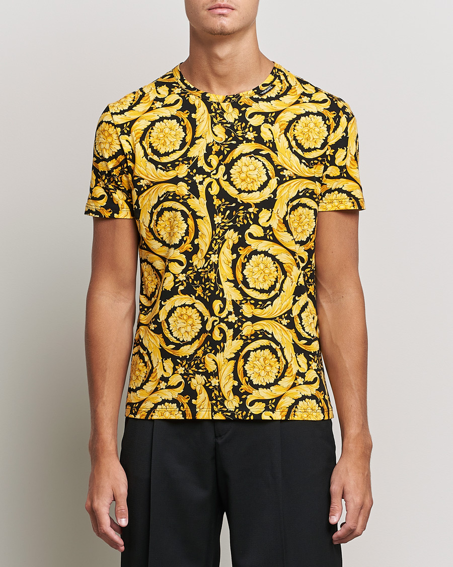 Herren |  | Versace | Barocco Print Tee Black/Gold