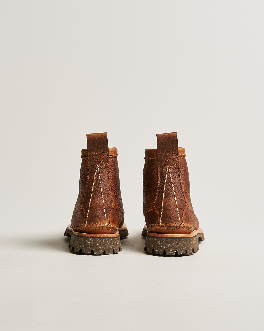 Herren | Yuketen Cortina Sole Angler Boots Brown Grain Calf | Yuketen | Cortina Sole Angler Boots Brown Grain Calf