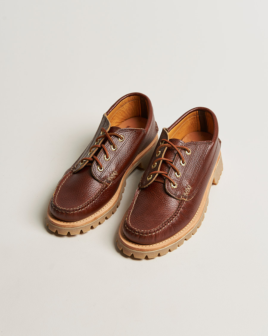 Herren | Yuketen Angler Moc Shoe Dark Brown Grain Calf | Yuketen | Angler Moc Shoe Dark Brown Grain Calf