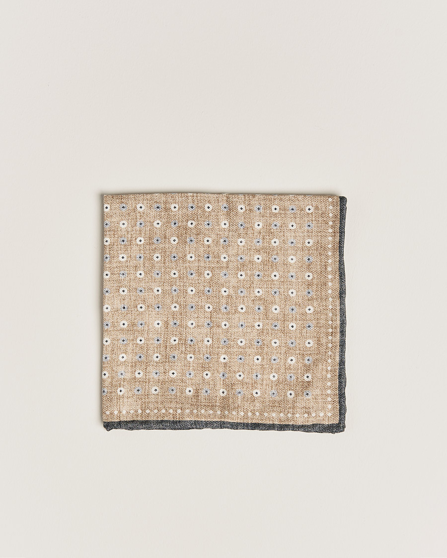 Herren | Brunello Cucinelli Micro Dot Pocket Square Beige/Blue | Brunello Cucinelli | Micro Dot Pocket Square Beige/Blue