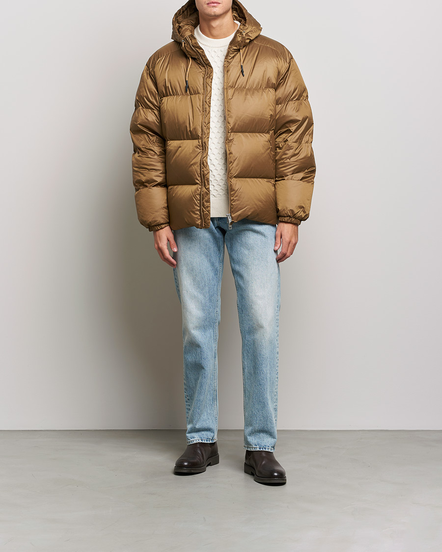 Herren |  | GANT | Shiny Puffer Hooded Jacket Toffee Beige
