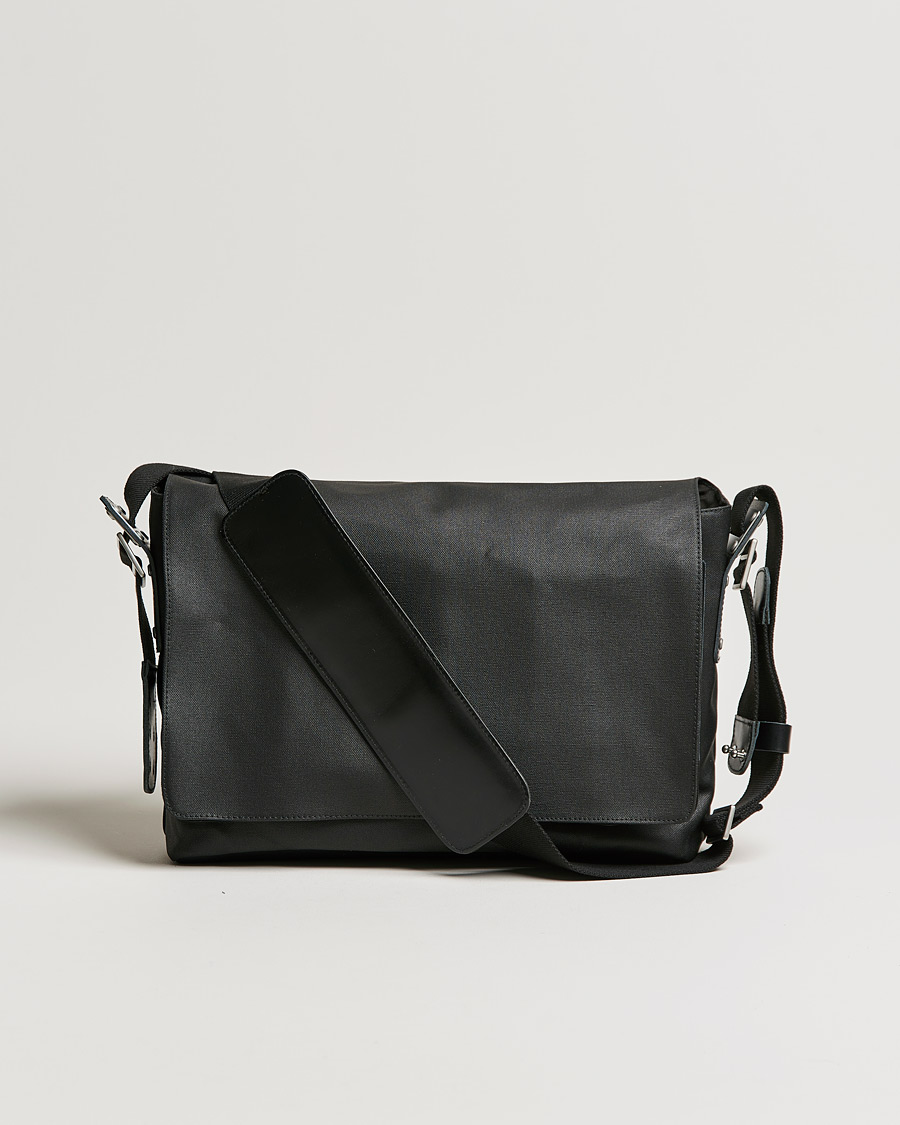 Herren | Brooks England Barbican Cotton Canvas 13L Shoulder Bag Black | Brooks England | Barbican Cotton Canvas 13L Shoulder Bag Black