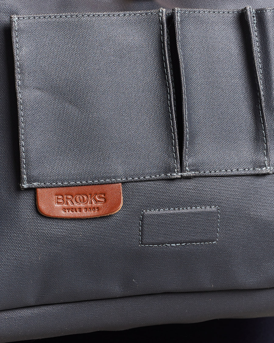 Herren | Brooks England Barbican Cotton Canvas 13L Shoulder Bag Grey | Brooks England | Barbican Cotton Canvas 13L Shoulder Bag Grey