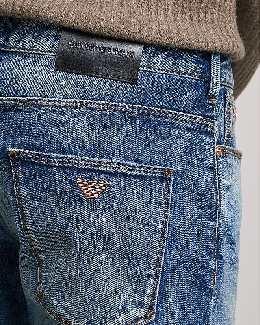 Emporio Armani Slim Jeans Blue bei CareOfCarl.de