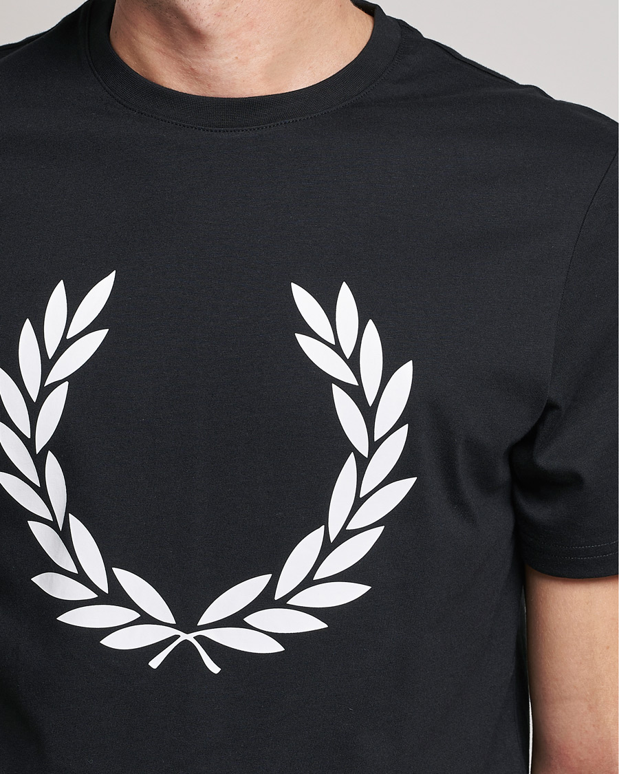 Herren | T-Shirts | Fred Perry | Laurel Wreath T-Shirt Black