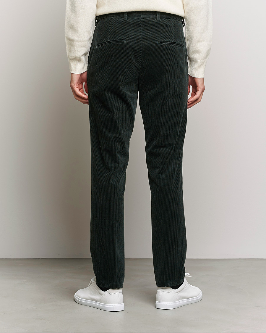 Herren | Hosen | Oscar Jacobson | Denz Corduroy Trousers Bottle Green