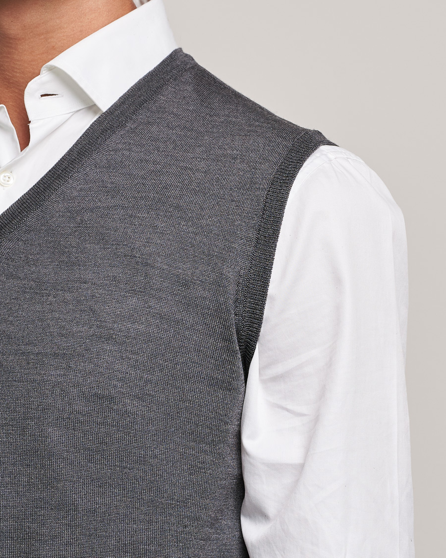 Herren | Pullover | Oscar Jacobson | Roger Extrafine Merino Vest Grey