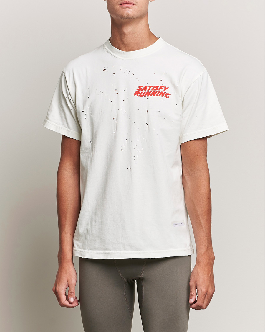 Herren | T-Shirts | Satisfy | MothTech Distressed T-Shirt Off White