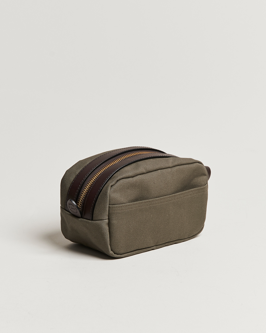 Herre | Tasker | Filson | Rugged Twill Travel Kit Otter Green