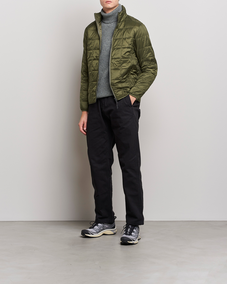 Herren | Jacken | TAION | High Neck Full Zip Lightweight Down Jacket Dark Olive