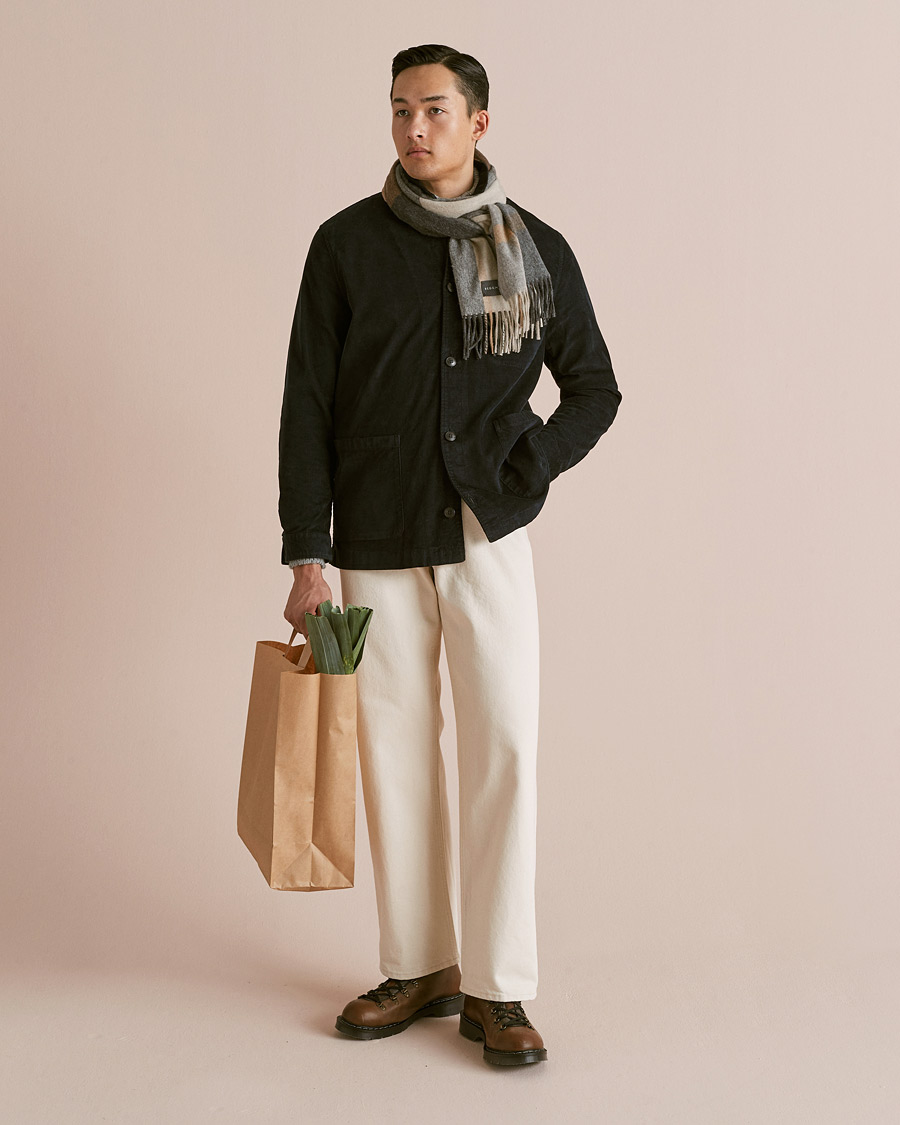 Herren | Begg & Co Arran Checked Cashmere Scarf Charcoal Camel | Begg & Co | Arran Checked Cashmere Scarf Charcoal Camel