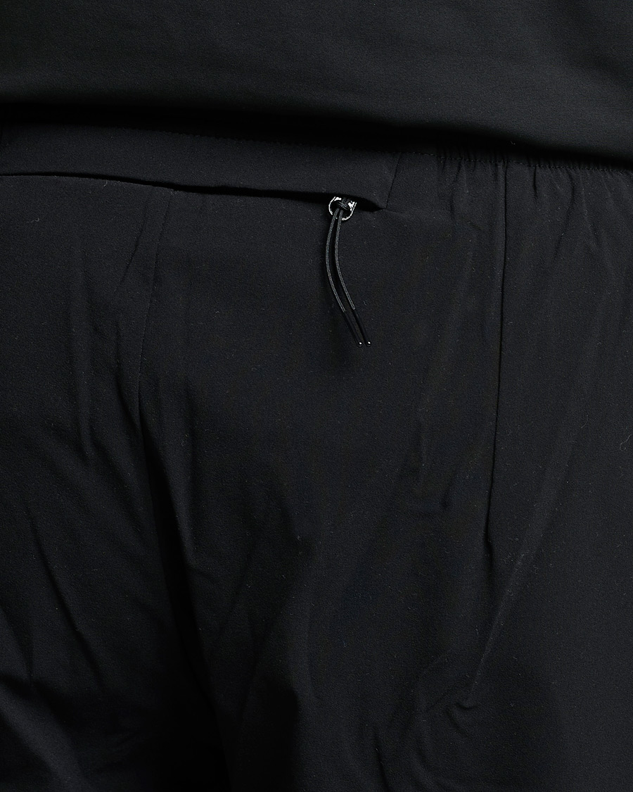 Herren | Shorts | Satisfy | Justice 7 Inch Unlined Shorts Black
