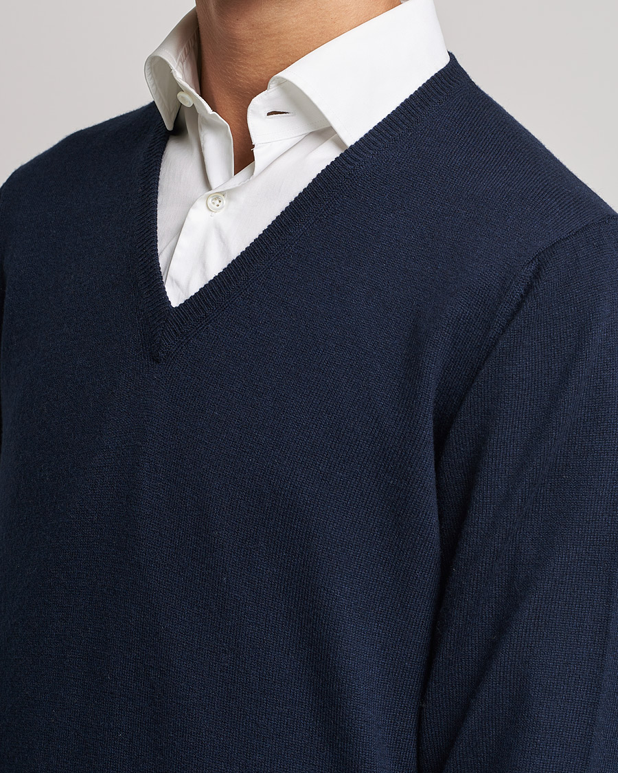 V neck pullover mens hotsell