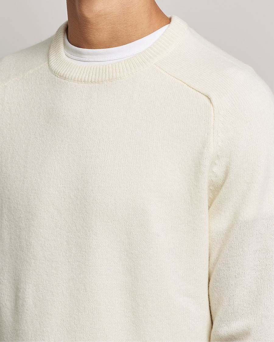 Herren | Pullover | A Day's March | Brodick Lambswool Sweater Off White