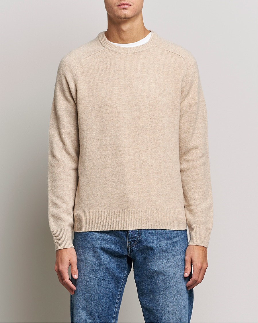 Herren | Pullover | A Day's March | Brodick Lambswool Sweater Sand Melange