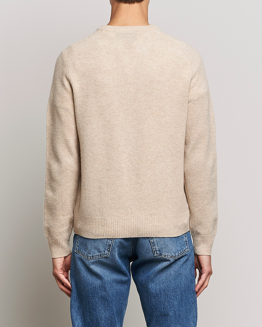 Herren | Pullover | A Day's March | Brodick Lambswool Sweater Sand Melange